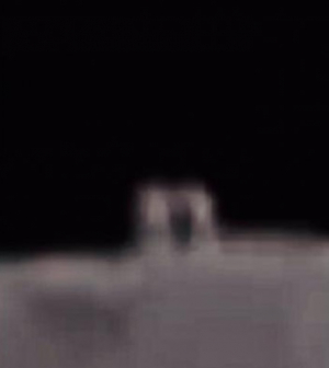 Rejtélyes kockát fotózott a Hold felszínén a Jáde Nyúl-2 holdjáró