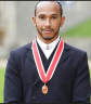 Lovaggá ütötték Lewis Hamiltont