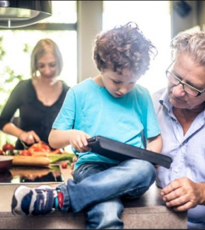 Ingyenes digitális gyermekvédelmi tananyag szülőknek