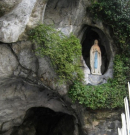 Két év után újranyílik a lourdes-i barlangkápolna