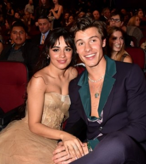 Ezért szakíthatott Camila Cabello és Shawn Mendes