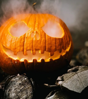 Halloween: mosoly és kreativitás, no meg ragasztópisztoly